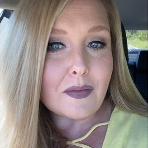 Meet your Posher, Kristen